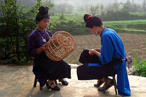 ��կ�����壺С�������ࡱ�����г�