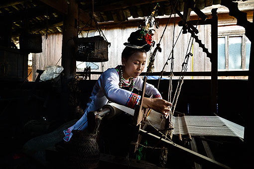 ֯������Ů