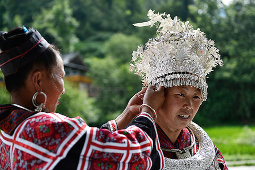 �װ�������