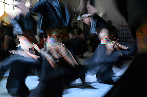 ��̨�ϵ��ɳ����