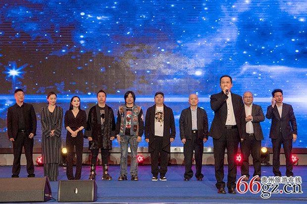 新闻发布会现场