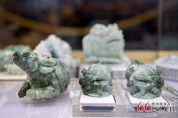 大兴东全球宝玉石直销中心