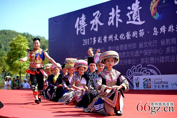 息烽非遗周末聚走进贵州商学院