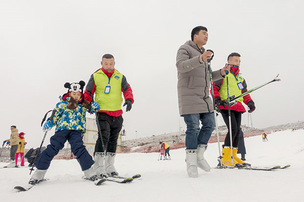 贵阳花溪高坡乡云顶滑雪场