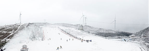 贵阳花溪高坡乡云顶滑雪场