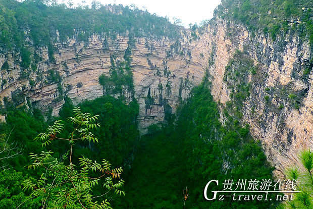 罗甸县天坑群及待开发