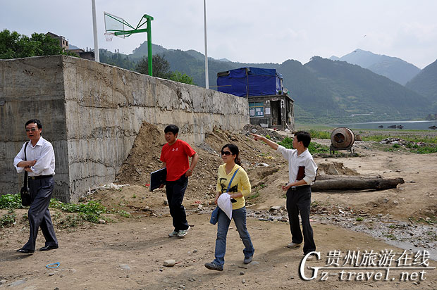 ���������η�չ�������س��ܱߴ�կ����