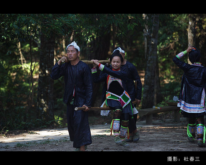 �������µ���վ