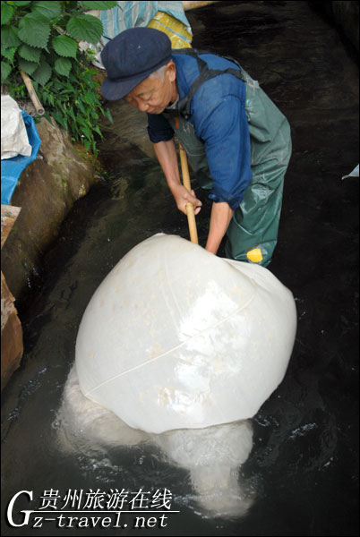 丹寨县石桥古法造纸